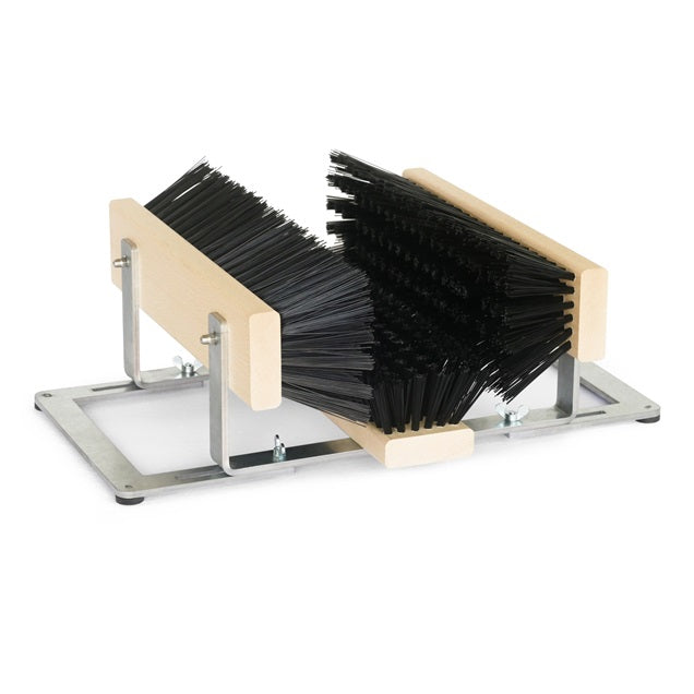 Fußabtreter DirtKing Lite – kompakter Schuhreiniger, Stahl/Buchenholz, 45×30×15 cm